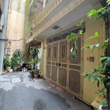 BÁN NHÀ TÔN ĐỨC THẮNG???? 55M2 x 5T???? MT 4M???? 11.5 TỶ???? NGÕ SH QUAY ĐẦU???? GẦN PHỐ BÁN NHÀ TÔN ĐỨC THẮNG???? 55M2 x 5T???? MT 4M???? 11.5 TỶ???? NGÕ SH QUAY ĐẦU???? GẦN PHỐ