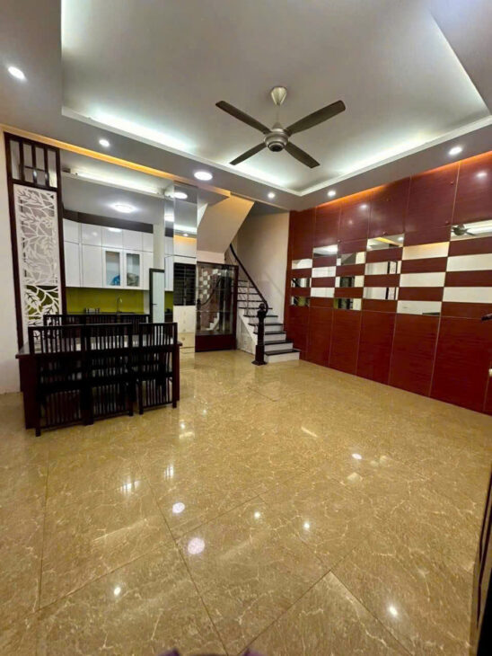 Bán nhà Lê Lợi, Hà Đông – 46m², 5T, MT 5.5m – Cách phố 10m – 7.7 tỷ!