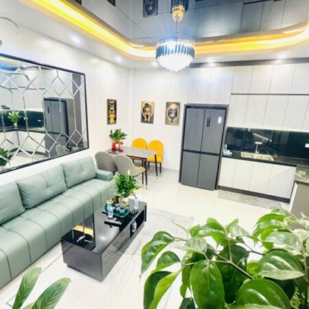 BÁN NHÀ HOÀNG HOA THÁM🔥 40M2 x 5T🔥 6.8 TỶ🔥 2 THOÁNG🔥 GẦN PHỐ🔥 Ô TÔ DỪNG ĐỖ NGÀY ĐÊM