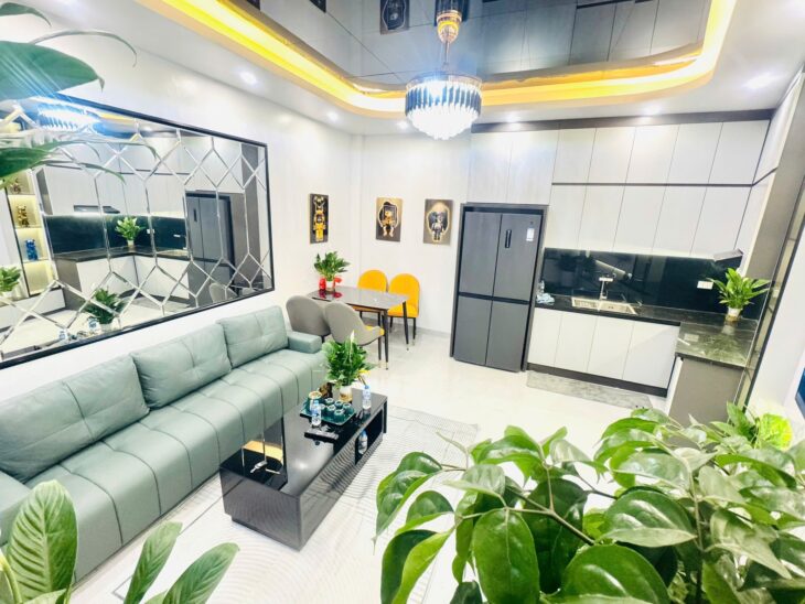 BÁN NHÀ HOÀNG HOA THÁM???? 40M2 x 5T???? 6.8 TỶ???? 2 THOÁNG???? GẦN PHỐ???? Ô TÔ DỪNG ĐỖ NGÀY ĐÊM