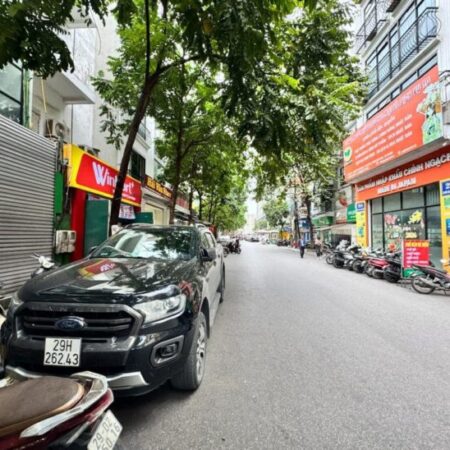 Bán gấp mảnh đất 10x10m, diện tích 104m2 thổ cư vuông như bánh chưng, ngõ ô tô tránh trung tâm quận
