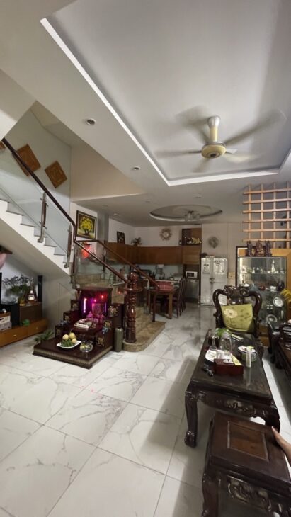 MẶT TIỀN ĐƯỜNG VIEW CÔNG VIÊN – KHU PHÂN LÔ – NHÀ 4 TẦNG