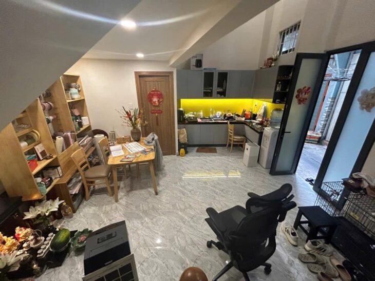 Bán nhà 5 tầng hẻm xe hơi Nguyễn Thị Minh Khai quận 3. Chỉ 5 tỷ ( Thương lượng)