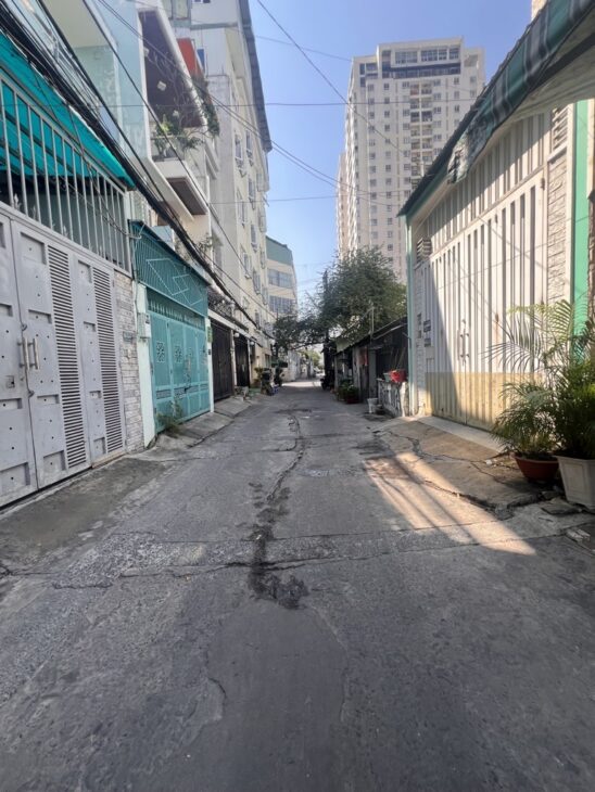 BÁN NHÀ NGAY KHU CƯ XÁ NGÂN HÀNG – ĐANG CHO THUÊ 15 TRIỆU/THÁNG – HẺM XE HƠI-GIÁ 7 TỶ 5