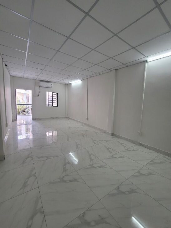 Bán gấp 63m2 Trần Huy Liệu quận 3 . Chỉ 100 tr/m. Giá 6.7 tỷ ( Thương lượng)