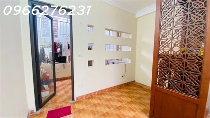 Nguyễn Ngọc Nại – ngõ thông bàn cờ – ô tô con đỗ cửa – 50m2 6,5 tỷ