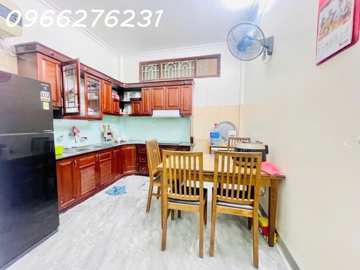 NHÀ NGÕ 157 PHÁO ĐÀI LÁNG – Ô TÔ 30M – 45M 9,5 TỶ
