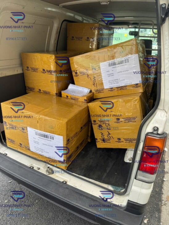 Dịch Vụ Gửi Hàng Mẫu Kinh Doanh Đi Mỹ Uy Tín Từ 5-7 Ngày Tại Tân Bình