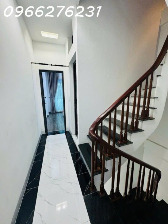 NGÃ TƯ SỞ – MẶT NGÕ 3m KINH DOANH,6 ngủ vừa ở vừa cho thuê 45m 10.8 tỷ