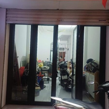 Trần Đại Nghĩa – Kinh Doanh Đỉnh – Ngõ Thông- Sát ĐH Kinh Tế Quốc Dân