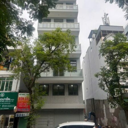 BÁN TÒA NHÀ MT NỘI BỘ – CÁCH MẠNG THÁNG TÁM, Q3 – 6 TẦNG – HDT 90tr