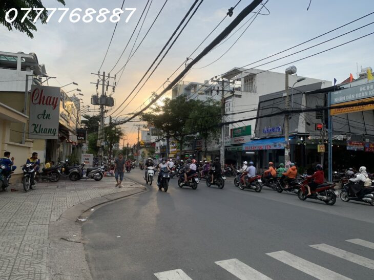 Bán căn góc 2MT kinh doanh tốt, đối diện CV Làng Hoa Gò Vấp