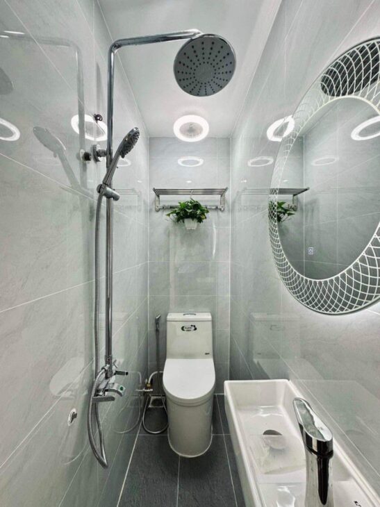 SIÊU PHẨM – NHÀ ĐẸP 3 TẦNG FULL NỘI THẤT – MẶT TIỀN P17, PHÚ NHUẬN – Ô TÔ TỚI NHÀ – 4 TỶ.