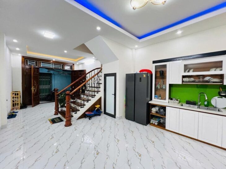 BÁN NHÀ ĐẠI LA – 45M2 x 5T – MT 4M – 7.5 TỶ – 2 THOÁNG – NGÕ Ô TÔ DỪNG ĐỖ NGÀY ĐÊM