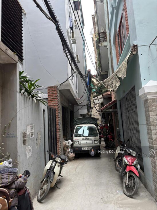 Nhà Nguyễn Khánh Toàn, lô góc 3 thoáng, ngõ thông, 5 tạ đỗ cửa nhà, 47m2*4T, giá 10.8 tỷ có TL