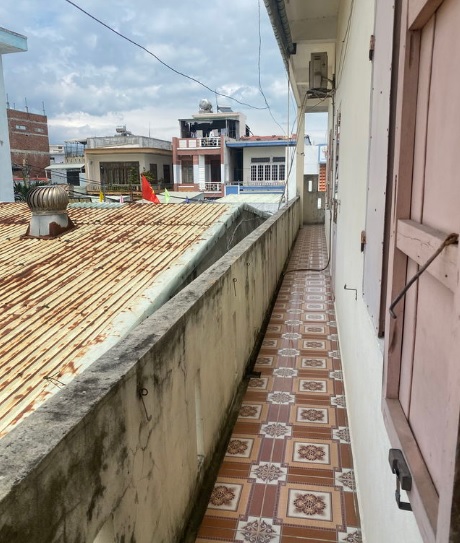 BÁN NHÀ 2 TẦNG, DT 230M2, MT ĐƯỜNG ĐỒNG KÈ, ĐỐI DIỆN CHỢ HÒA KHÁNH BẮC – CHỈ 30TR/M2