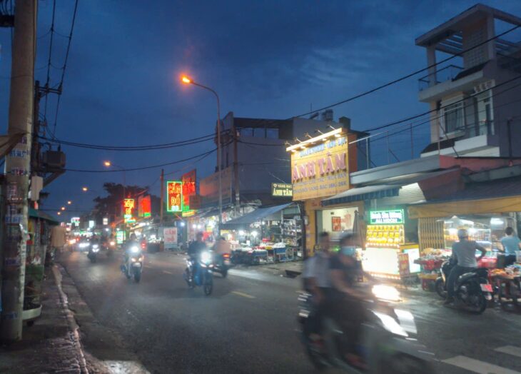 Chợ Đông Quang 121m2 có 13,5 tỷ Bùi Văn Ngữ Hiệp Thành Quận 12 Hồ Chí Minh