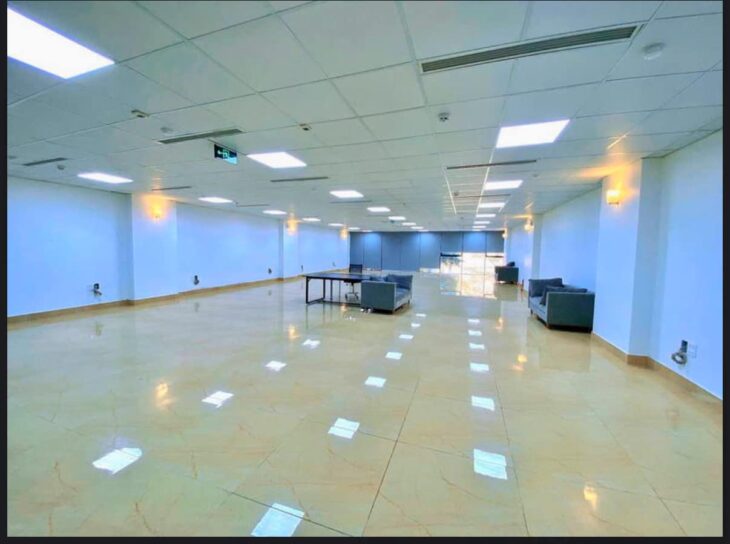 Bán nhà MP Cầu Giấy, Tòa VP Đẳng Cấp 270m2 x 9T, MT 11m, 130 tỷ