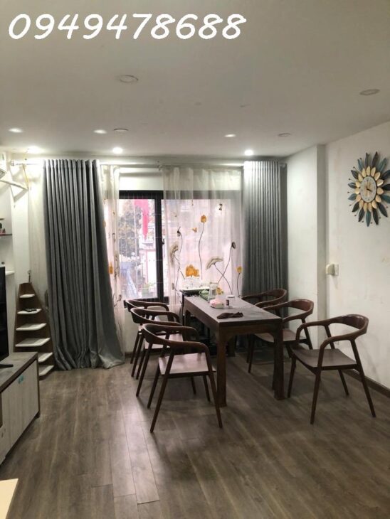 BÁN NHÀ PHẠM VĂN ĐỒNG – VIEW HỒ- NGÕ THÔNG- KINH DOANH- VÀI BƯỚC CHÂN RA PHỐ- NGÕ Ô TÔ.