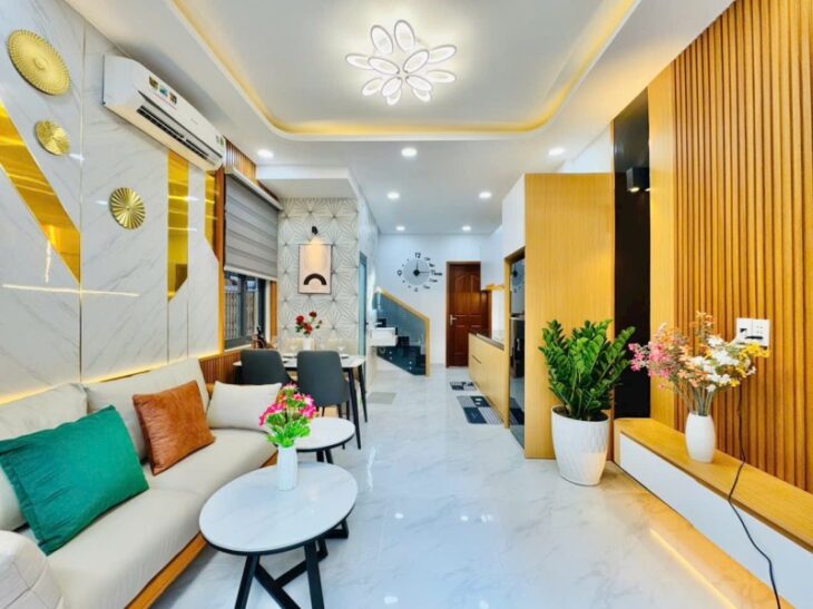 Bán Nhà HXH Lê Quang Định 40m2, 3 P.Ngủ Chỉ Nhỉnh 6 Tỷ
