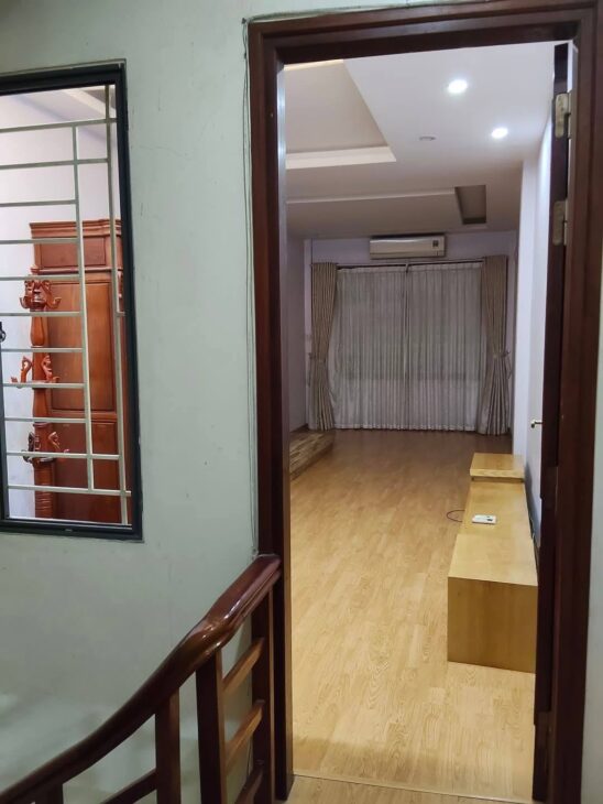 BÁN NHÀ TÂY SƠN???? ĐỐNG ĐA???? 43M2 x 5T???? MT 3.4M???? 7.2 TỶ???? Ô TÔ DỪNG ĐỖ 24/7???? GẦN PHỐ