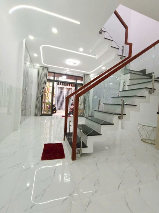 NHÀ MỚI TINH – GIÁP LÊ VĂN QUỚI – 30M2 – 2 TẦNG 2PN 2WC – GIÁ 3.55 TỶ