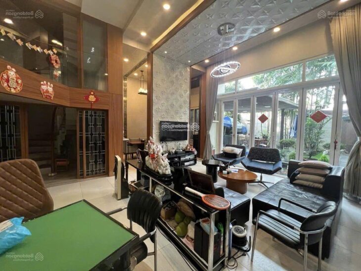 GIẢM 3 TỶ XỬ LÝ BANK, NGỘP 12 TỶ BÁN BIỆT THỰ GÓC 2 MẶT TIỀN NGUYỄN GIA TRÍ ( D2) BÌNH THẠNH