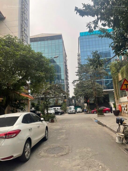 Tôi cần tiền gấp nên muốn bán lô đất rất đẹp khu đấu giá 3ha quận Bắc Từ Liêm KT: 8x18m