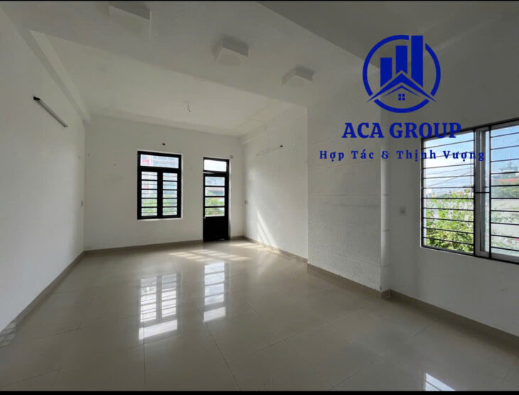 Chỉ 20tr.tháng. CHO THUÊ NHÀ 3 TẦNG MẶT TIỀN BÀ TRIỆU