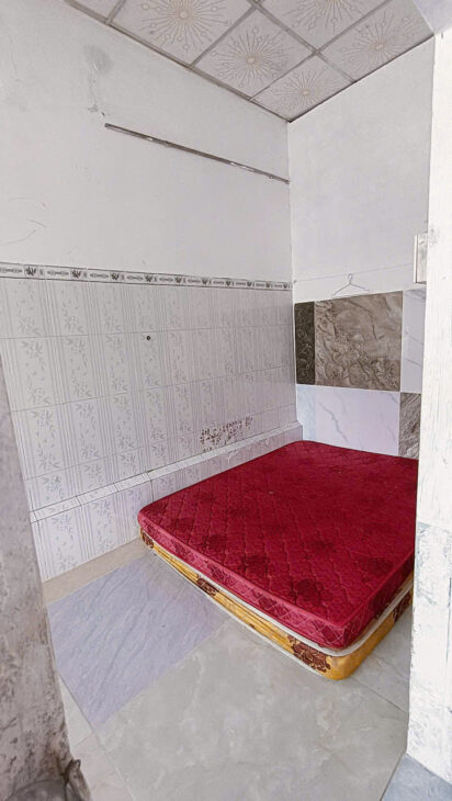 Chủ gửi:nhà 5,5 triệu mặt tiền Nguyễn Văn Cừ