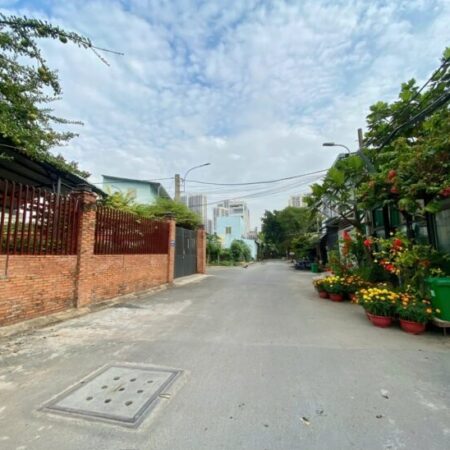 1.500m2 Sàn; ngang 15m; Đường Hoàng diệu 2; P.Linh Trung, Thủ Đức, Tp Hồ Chí Minh; Giá 19 Tỷ TL.