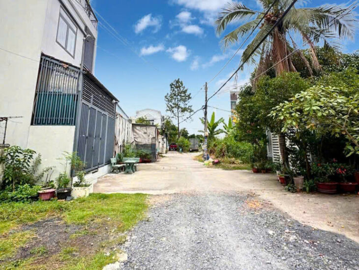 Hàng thơm bán gấp đầu tư bao lời, 307m2 đất HXH Thạnh Xuân, Quận 12 hơn 24tr/m2