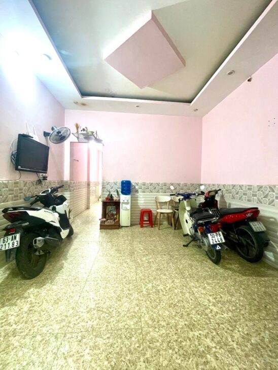 BÁN NHÀ MỚI VỊ TRÍ ĐẸP, 2 TẦNG, NGAY VĂN CAO, PHÚ THẠNH, TÂN PHÚ