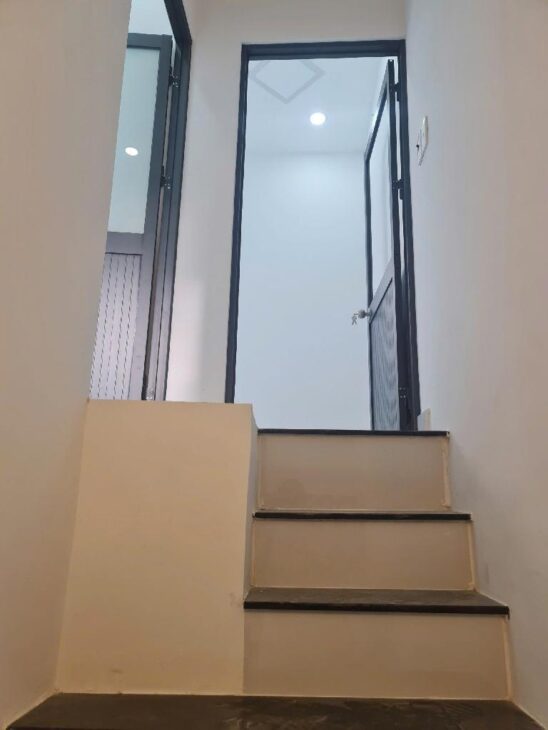 NHÀ 1 TRỆT 1 LẦU 2 PHÒNG NGỦ – CÁCH HUỲNH TẤN PHÁT VÀI CĂN NHÀ – TRUNG TÂM QUẬN 7 – GIÁ 1.5 TỶ