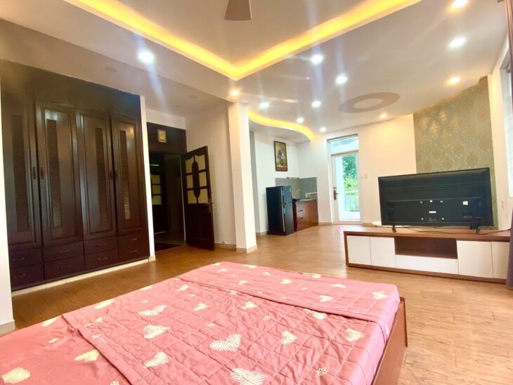 BIỆT THỰ 2 MẶT TIỀN ĐẸP LUNG LINH QUẬN 2