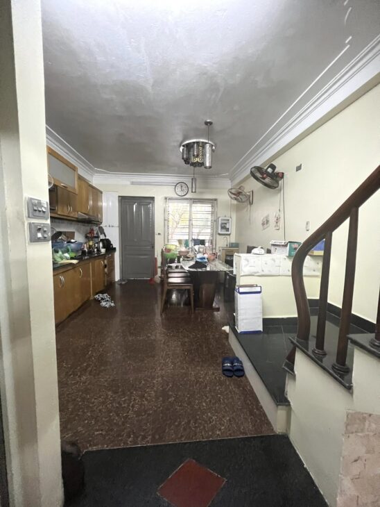 Bán nhà 6 tầng Nguyễn Văn Linh – Long Biên nở hậu, 40/45m²,