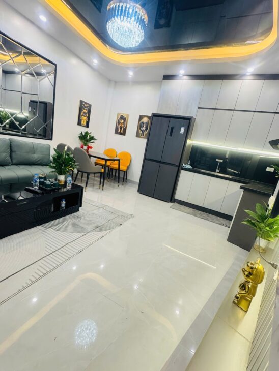 BÁN NHÀ HOÀNG HOA THÁM???? 40M2 x 5T???? 6.8 TỶ???? 2 THOÁNG???? GẦN PHỐ???? Ô TÔ DỪNG ĐỖ NGÀY ĐÊM