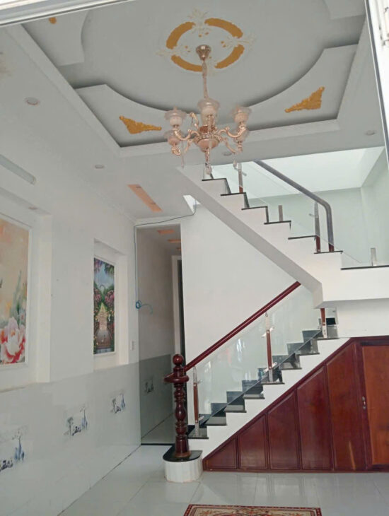 Nhà 6 triệu 4 phòng ngủ gần đại học y dược Cần Thơ