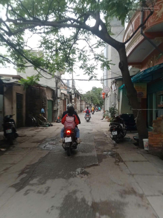 Bán Nhà: Tựu liệt, 50m2, kinh doanh, oto tải đỗ tránh, Otô ngủ trong nhà. Hơn 7 tỷ