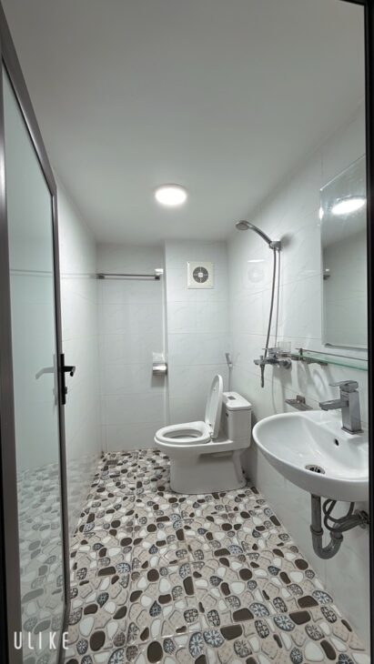 Bán nhà Bùi Xương Trạch với giá tốt Giá: 6.95 tỷ Diện tích: 32.5m² 5 tầng