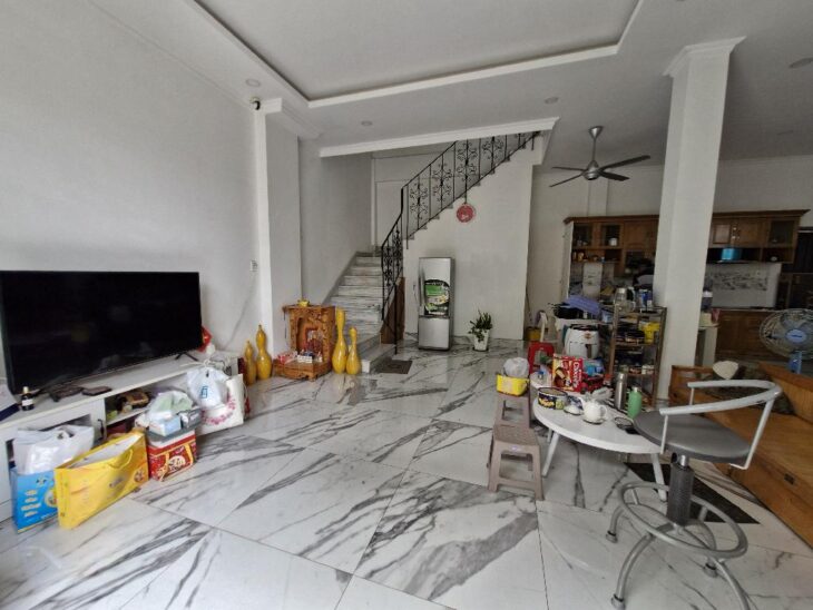 BÁN NHÀ trước mặt THẠNH MỸ LỢI, QUẬN 2 – 210M2 NGANG 8M, 3 TẦNG! GIÁ 20 TỶ TL