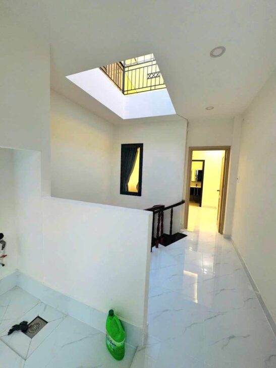 NGUYỄN TRÃI – QUẬN 5 – HẺM NHỰA 6M KINH DOANH ĐỈNH – XE HƠI TRÁNH NHAU – 5 TẦNG BTCT
