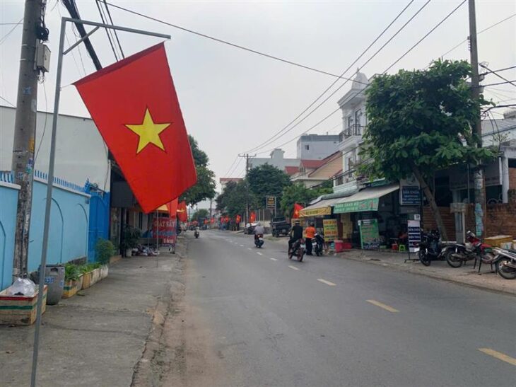 BÁN NHÀ MẶT TIỀN LÀNG TĂNG PHÚ, QUẬN 9 – 150M2 – giá bán HƠN 9 TỶ