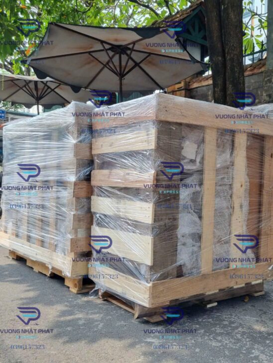 Hướng Dẫn Đóng Gói Đồ Điện Tử An Toàn Khi Gửi Quốc Tế