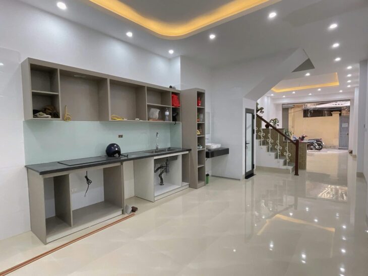 BÁN NHÀ TRẦN DUY HƯNG-CẦU GIẤY-60M-5T-14.6TY LH: 0982.769.586