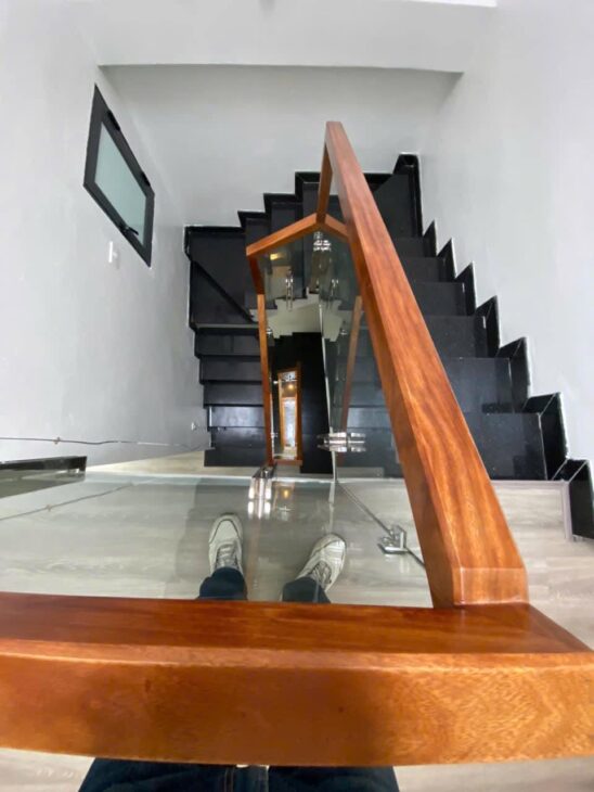 Bán Nhà Cầu Giấy 35/42m x 4 Tầng Ô Tô Kinh Doanh Giá 14 Tỷ.