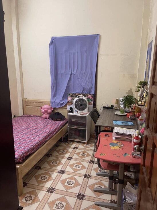 Bán nhà Hoàng Văn Thái 50m2.4T ô tô đỗ cổng nhà nở hậu thích hợp đầu tư