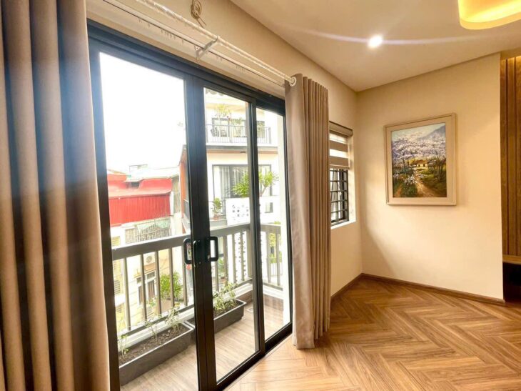 BÁN NHÀ PHỐ PHAN ĐÌNH GIÓT, THANH XUÂN. 55M2, 6T THANG MÁY. GARA Ô TÔ. TRƯỚC NHÀ Ô TÔ TRÁNH. Ở SƯỚNG