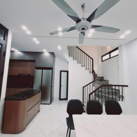Cơ hội đầu tư hấp dẫn – Ngọc Thuỵ 32m, 5 tầng