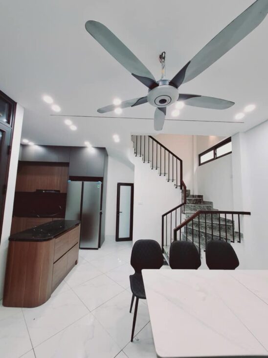 Cơ hội đầu tư hấp dẫn – Ngọc Thuỵ 32m, 5 tầng